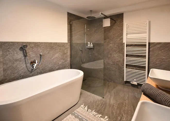 Apartman Kleine Point - *